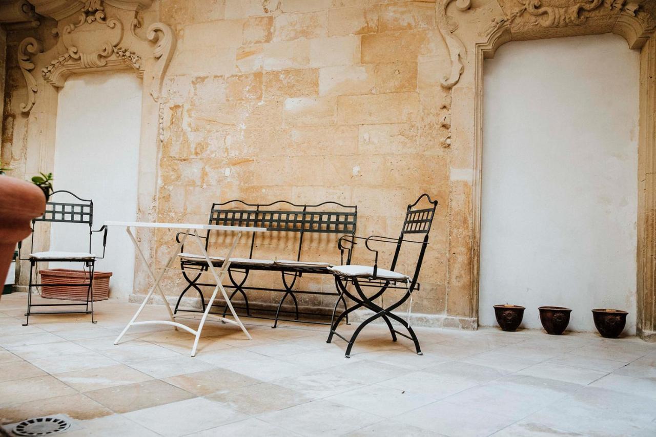 Dimora Santangelo Villa Lecce Exterior foto